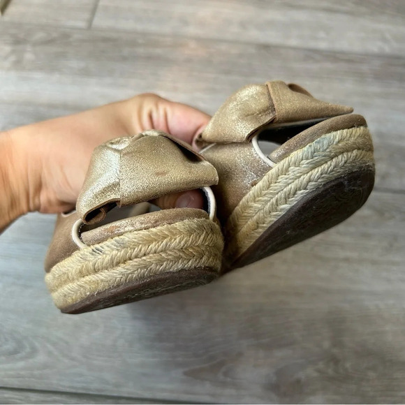 Sofft Gold Metallic Espadrilles Wedge Open Toe - Picture 13 of 16